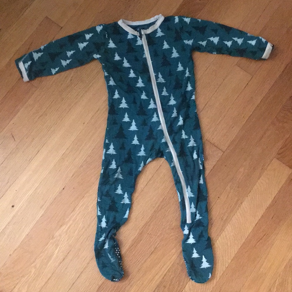 Kickee pants zipper sleeper